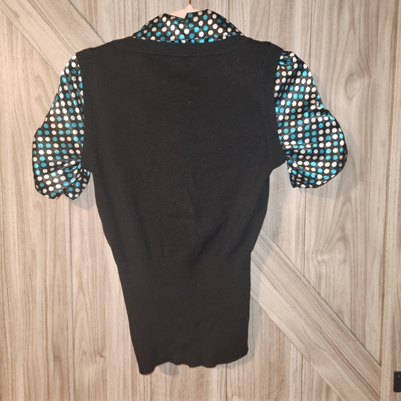 Chic Polka Dot Blouse with Black Vest Overlay - Picture 6 of 6